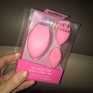 Jeffree Star XMorphe sponge trio